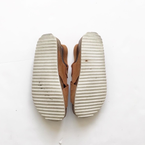 Zara criss cross sandals GUC size 33 (1.5 youth) - Picture 8 of 8